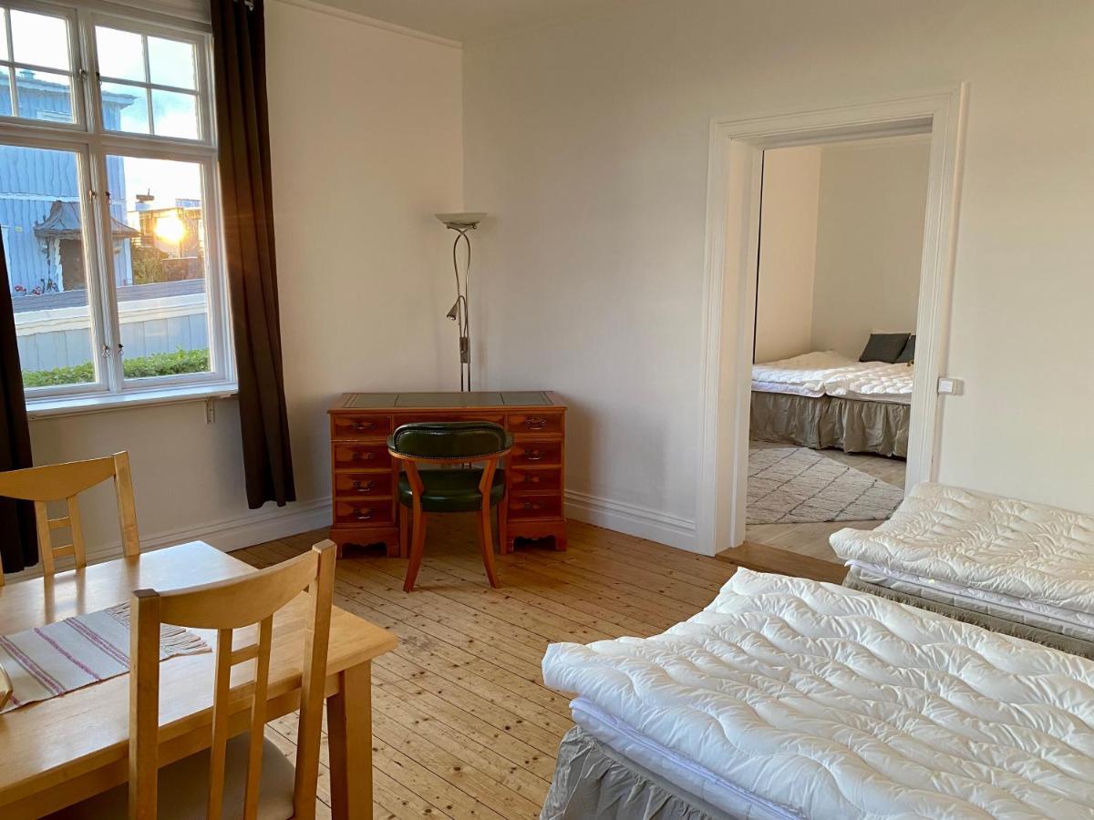 Laegenhet Med Havsutsikt Apartamento Strömstad Exterior foto
