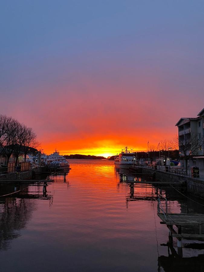 Laegenhet Med Havsutsikt Apartamento Strömstad Exterior foto